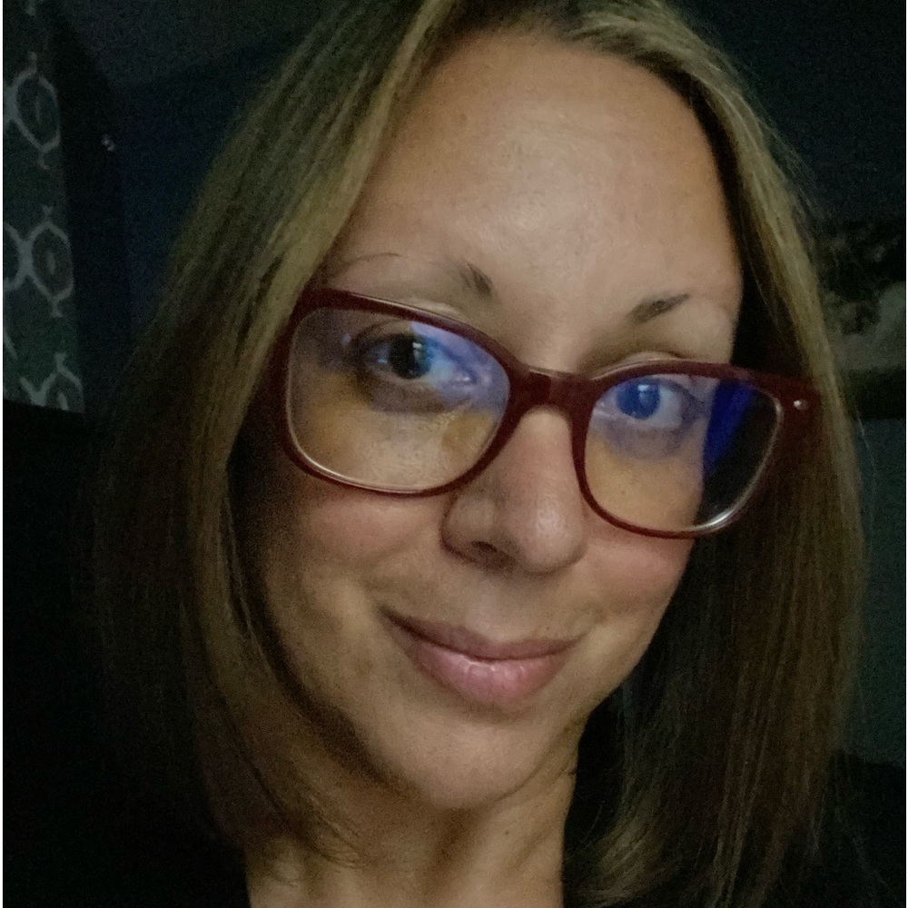 Meet your Posher, Sylvia